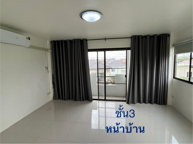 ให้เช่าโฮมออฟฟิศ 4 ชั้น 22 ตร.ว. หลังมุม ย่านบางนา อุดมสุข ใกล้เซนทรัลบางนา 8