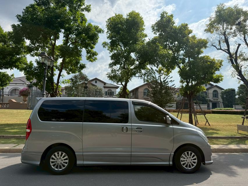 HYUNDAI H-1 2.5 DELUXE MNC ปี 2018 ไมล์ 117,xxxkm.
