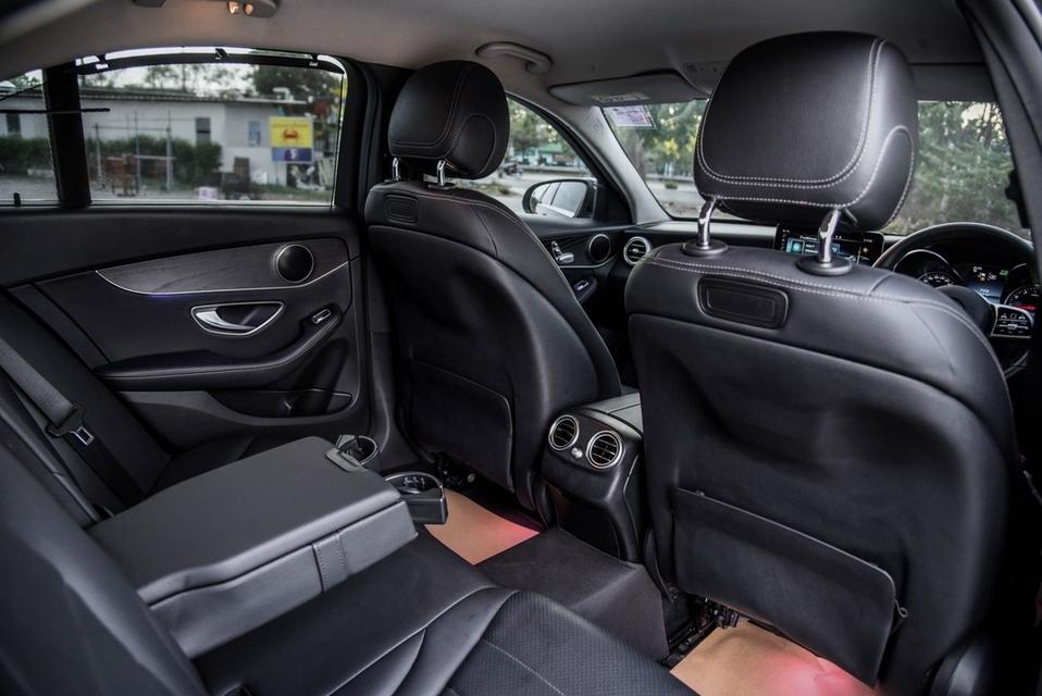 รหัสรถ CBL98 Mercedes-Benz C350e 2.0 Avantgarde AT 2019 13