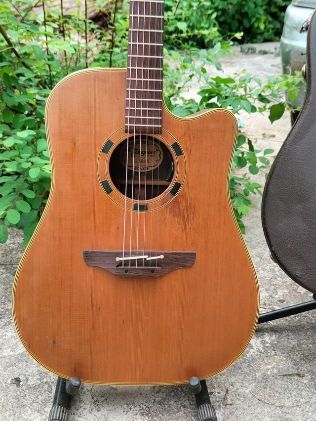 Takamine En10c กีตาร์โปร่งไฟฟ้า รูปที่ 19