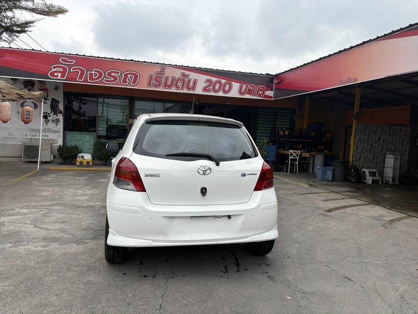 toyota yaris 1.5E ปี2010