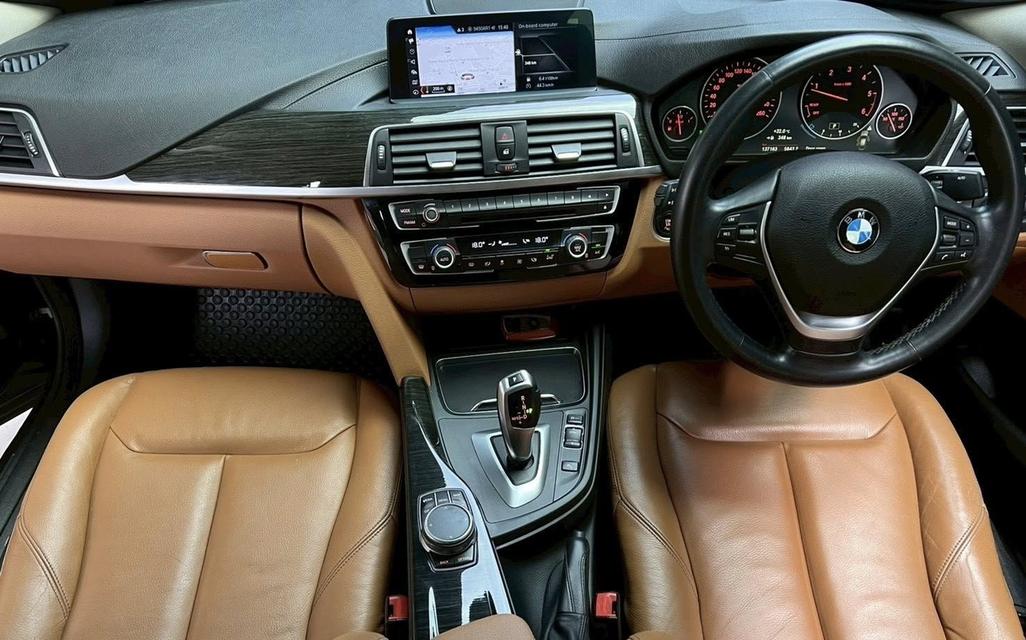 BMW 320D GT Luxuly ปี 2020 6