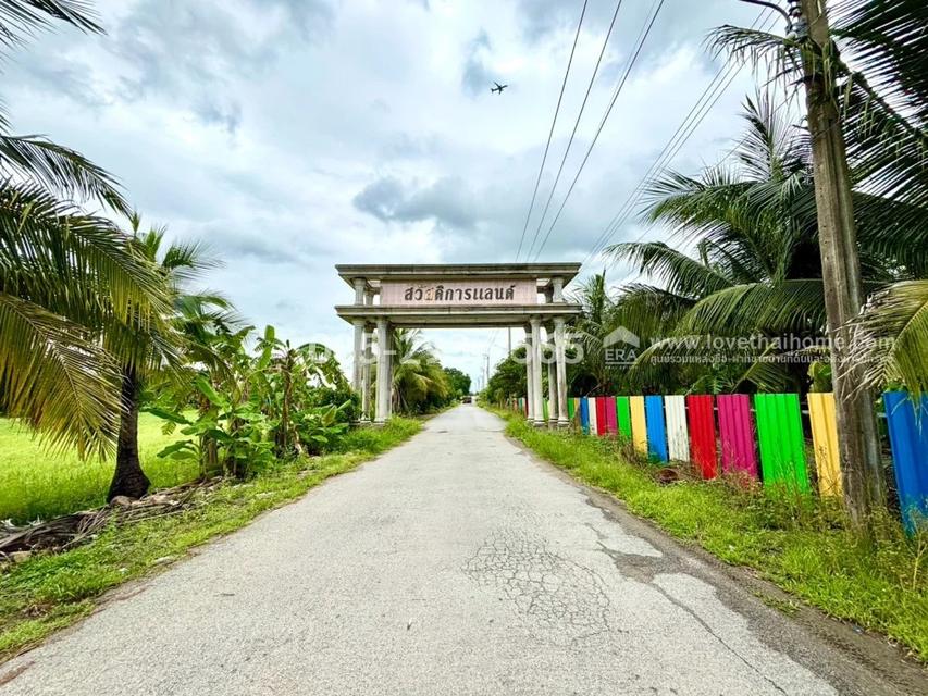 ขายที่ดิน ย่านหนองจอก ถนนคู้-คลองสิบ14 ซอยสวัสดิการแลนด์ แปลงมุม พื้นที่ 103.9 ตารางวา ราคาพิเศษเพียง 750,000 บาท บรรยากาศดี เงียบสงบ พื้นที่สีเขียว 9