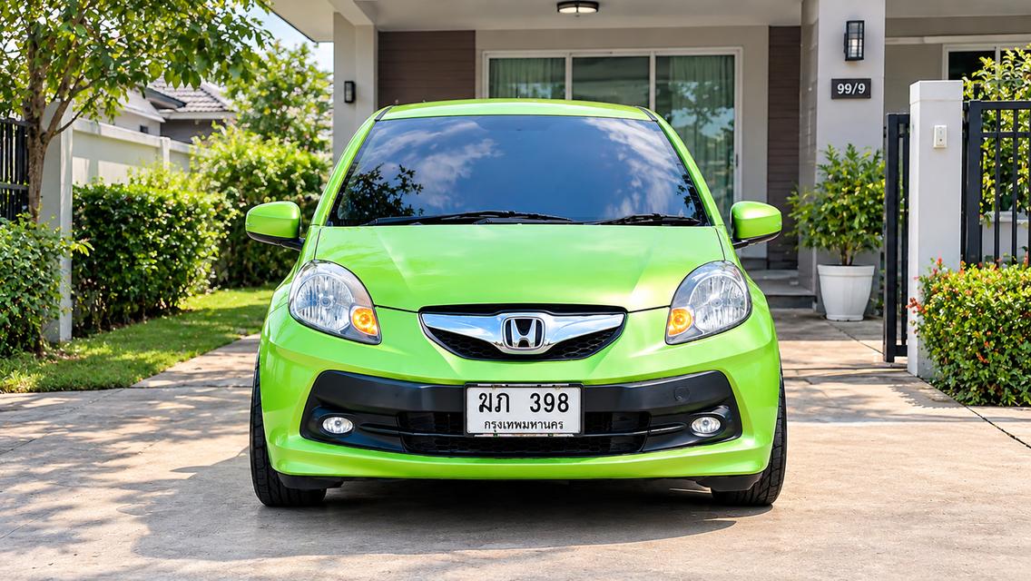 HONDA BRIO 1.2 V A/T ปี 2012