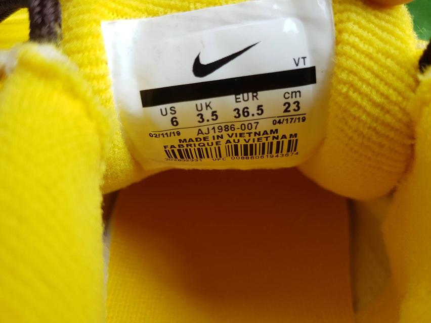 NIKE size 36.5eur 23cm
