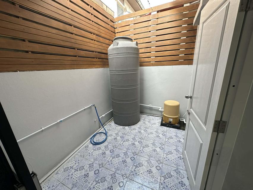 ขายทาวน์เฮ้าส์ 2 ชั้น 17 ตร.ว.หมู่บ้านสินนครวิลล์ ประชาอุทิศ–คู่สร้าง ทำเลดี ราคาเพียง 1.9 ล้าน (ฟรีโอน) 5