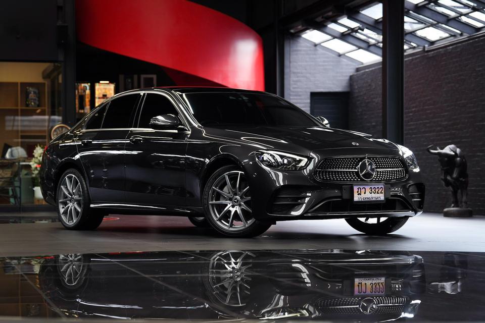 Benz E300e AMG dynamic (Facelift) 2021 สีเทา ไมล์ 38,xxx กิโล รถเซอร์วิสศูนย์ตลอด รูปที่ 8