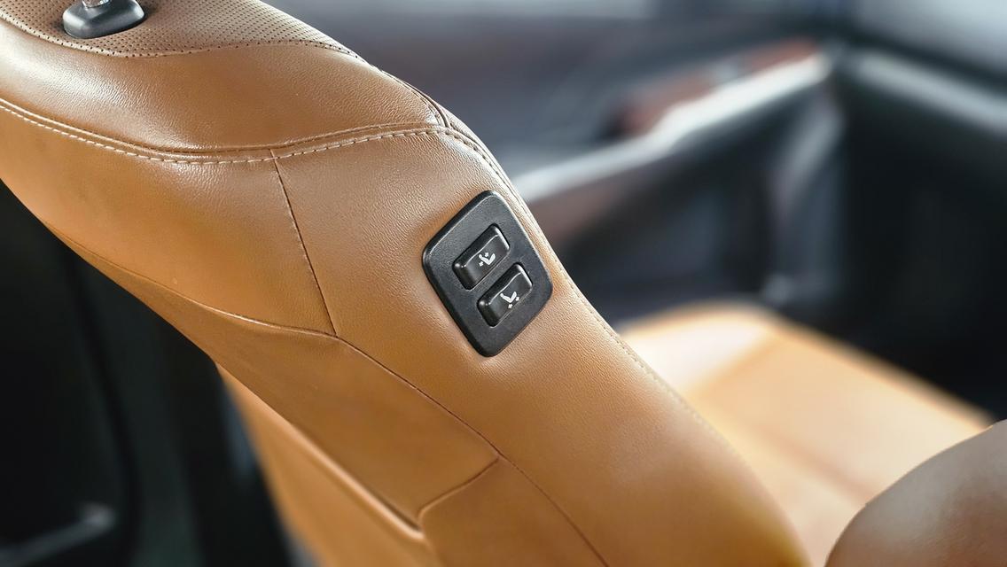 ขายรถ Toyota Camry 2.0G ปี 2018 สีเทา เกียร์ออโต้ รูปที่ 16