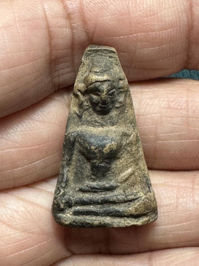 พระผงสุพรรณพิมพ์หน้าแก่