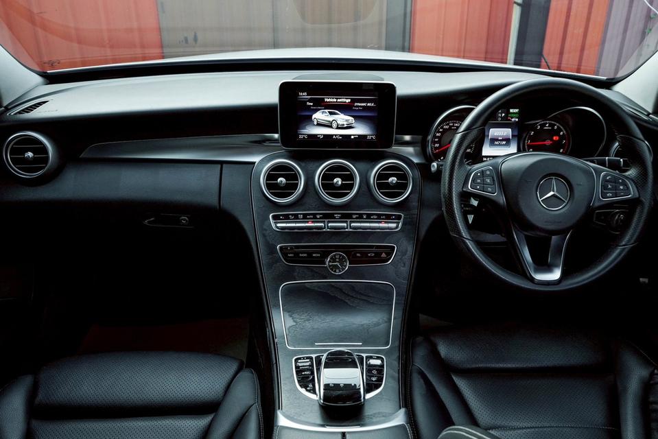 Mercedes-Benz C350e Avantgarde W205 AT 2018 รูปที่ 10