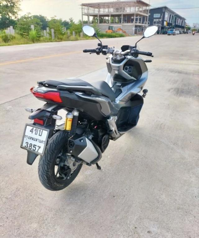 ส่งต่อ Honda ADV 150 สภาพดี 2