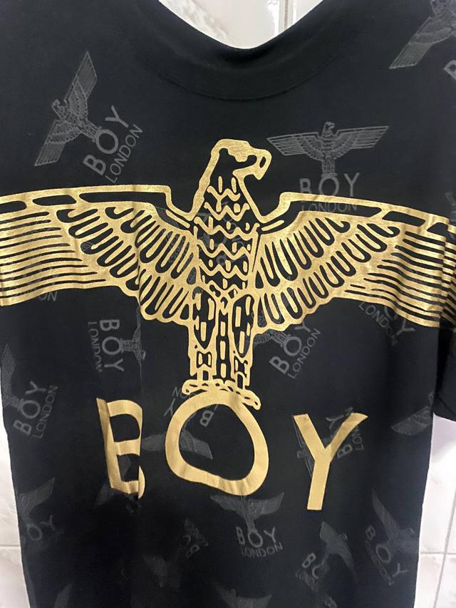 เสื้อยืดBOY LONDON สีดำ สกรีนทอง ของใหม่ แท้