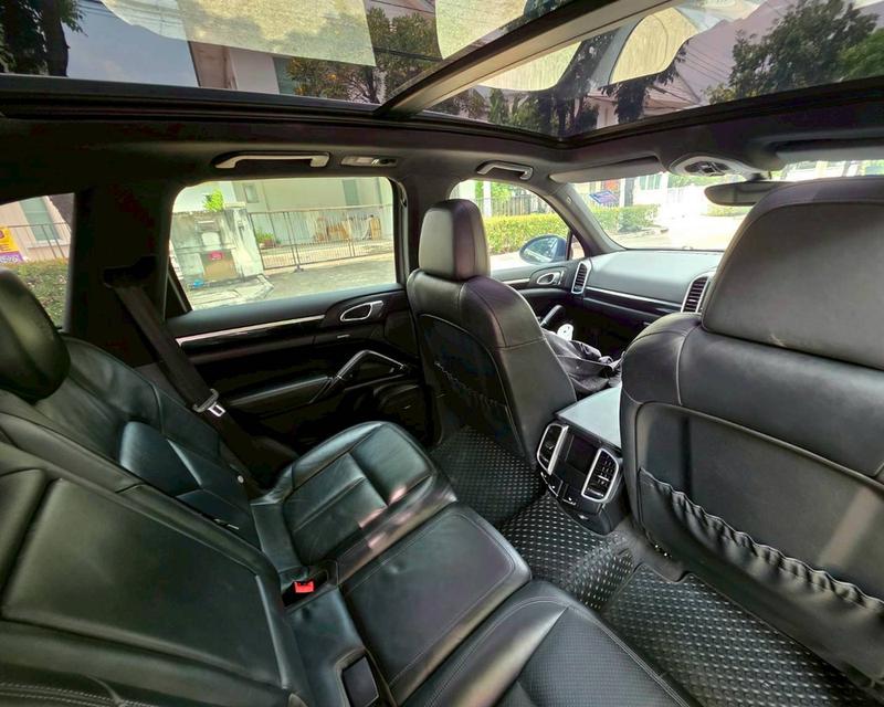 Porsche Cayenne Diesel 2012 สีดำ อัพเกรดโฉมใหม่ 3 แสน ไม่ถุงลมใช้งานสบายใจ รูปที่ 15