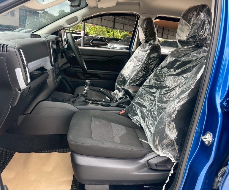 ปี 2025 Ford Ranger 2.0 XL Double Cabไมล์น้อย 4,607 km. เท่านั้น 6