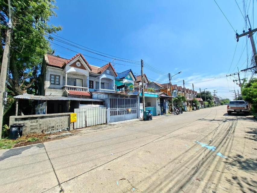 ขายบ้าน 2 ชั้น หมู่บ้านเจริญลาภ3 ซอยคลองสี่ตะวันตก35 2