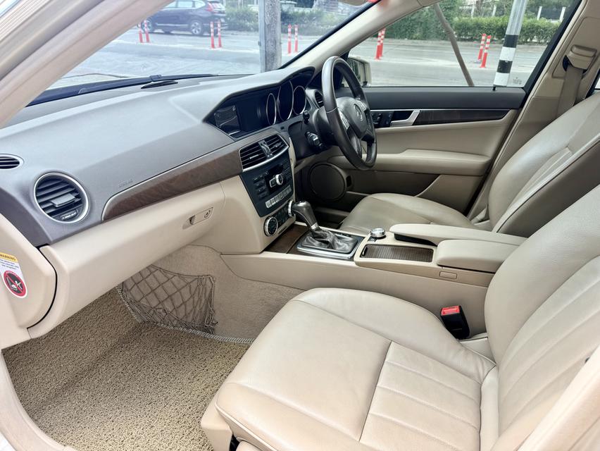 Benz C200 W204 ปี 2012 รูปที่ 9