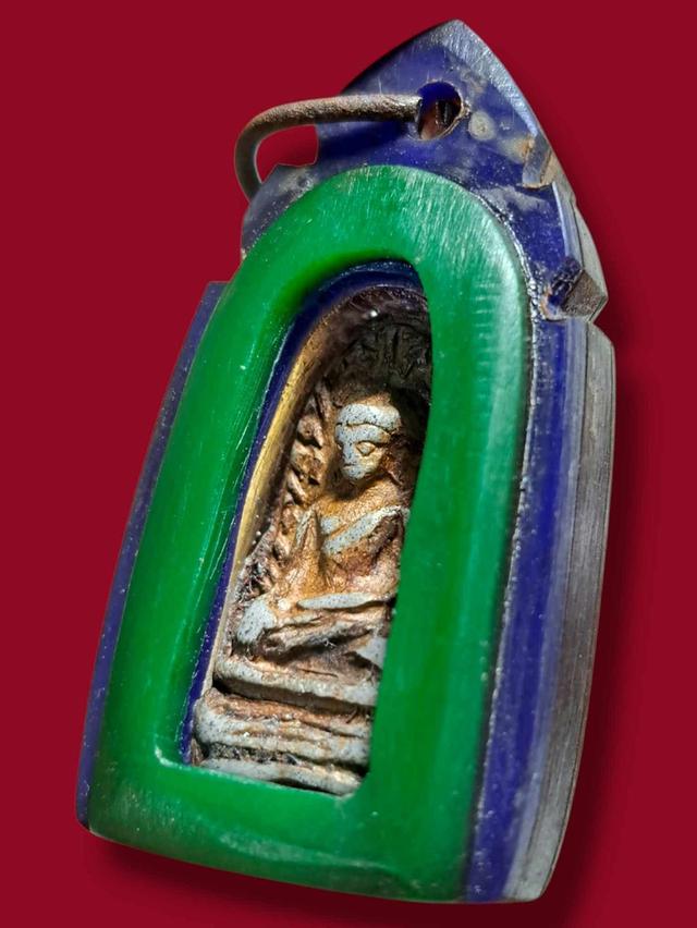 พระรอด เปิดให้บูชาจ้า 3