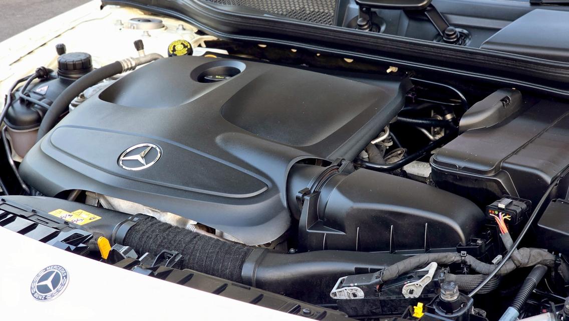 2020 Mercedes Benz GLA250 AMG " Facelift " รูปที่ 16