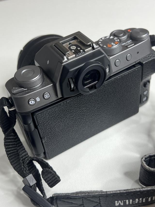 กล้องดิจิตอล Fuji XT200  4