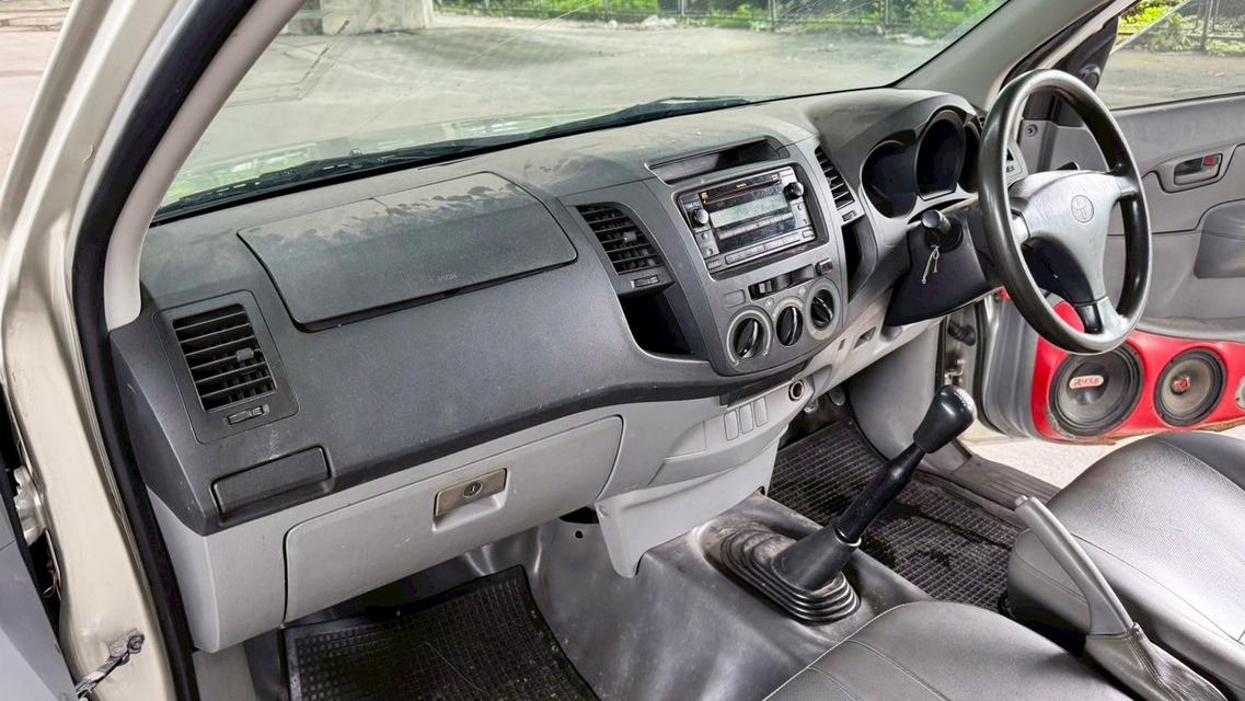 Toyota Hilux Vigo SINGLE Cab 2.5 D4D J MT ปี 2008 12
