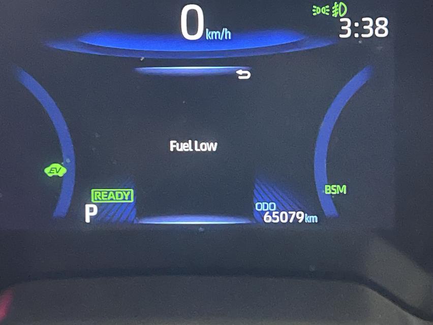 ขาย Toyota Cross 1.8 GR Sport Hybrid ปี 2022 ออโต้ สีขาว เครื่องเบนซิน+ไฟฟ้า รถสวยขับดี ประหยัดน้ำมัน รูปที่ 11