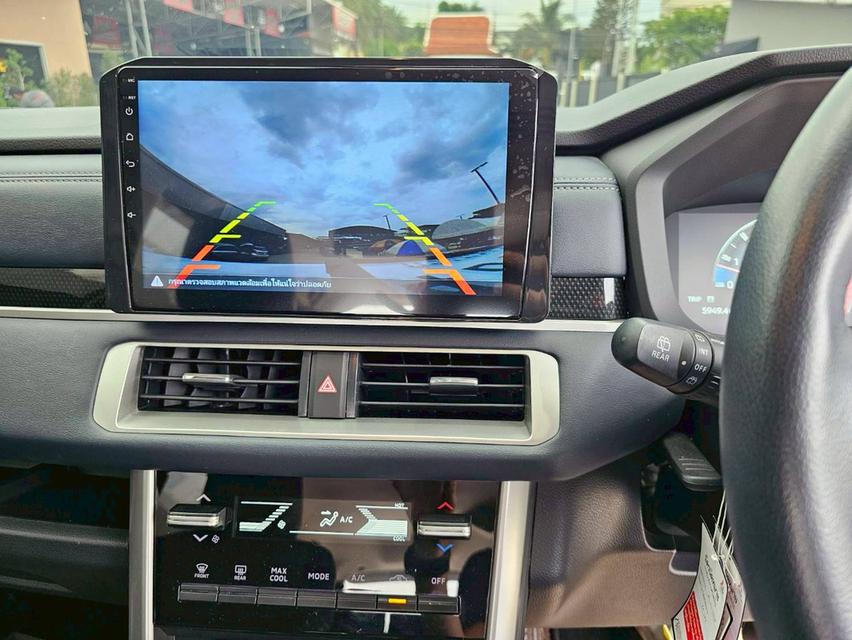 ขาย Mitsubishi Xpander Corss 1.5 ปี23 9