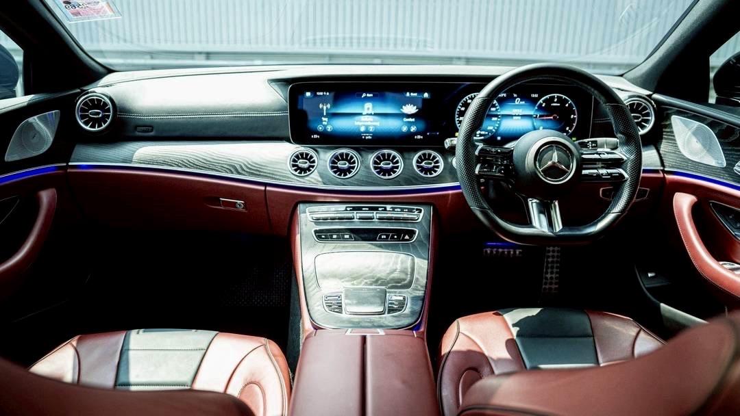 Mercedes-Benz CLS220d AMG Premium รูปที่ 3