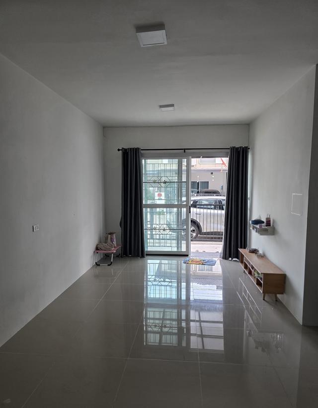 บ้านใกล้นิคมลาดกระบัง>>บ้านลาดกระบัง>>บ้านทาวน์โฮมพฤกษาลาดกระบัง-ฉลองกรุง รูปที่ 4