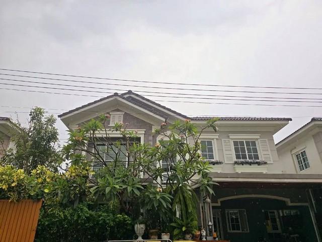 ให้เช่าบ้านตกแต่งทั้งหลัง โครงการใหม่ Prestige Future รังสิต มี Wall charges ชาร์จรถยนต์ไฟฟ้าได้ที่บ้าน