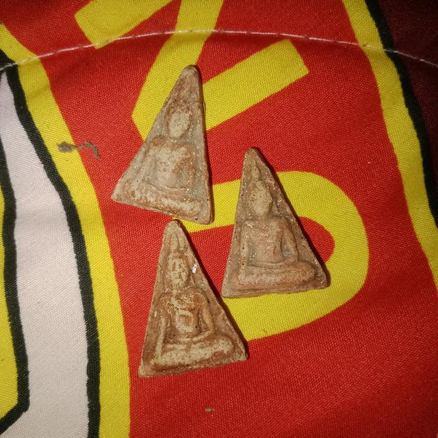 พระนางพญาพิมพ์องค์นูนใหญ่