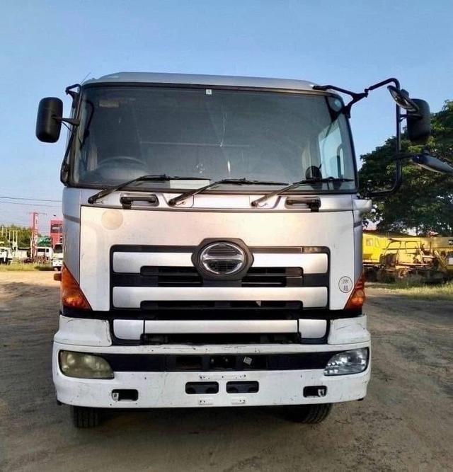 ขายด่วน Hino S700 รถบรรทุก 10 ล้อ 2 เพลา 3