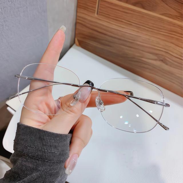 rimless แว่นตากรองแสงไร้ขอบ 2