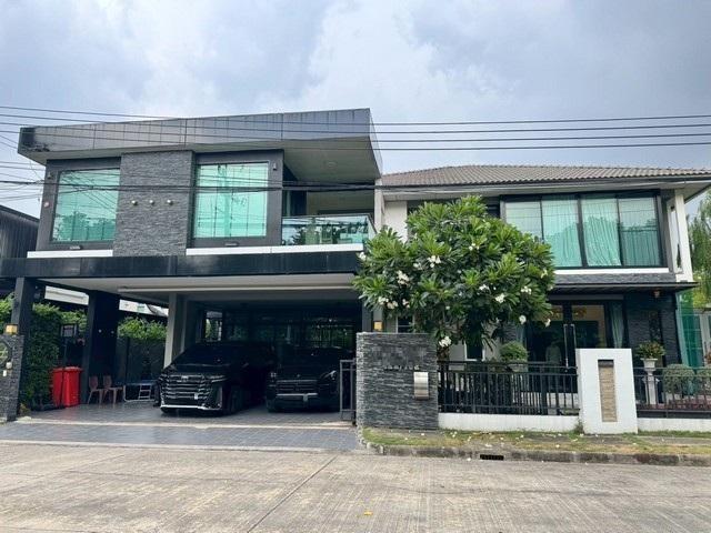 ขายบ้านเดี่ยว โซน ปัญญาอินทรา  หมู่บ้าน ฮาบิเทีย เวนต์ ปัญญาอินทรา ถนนปัญญาอินทรา ใกล้โรงเรียนสาธิตพัฒนา 1