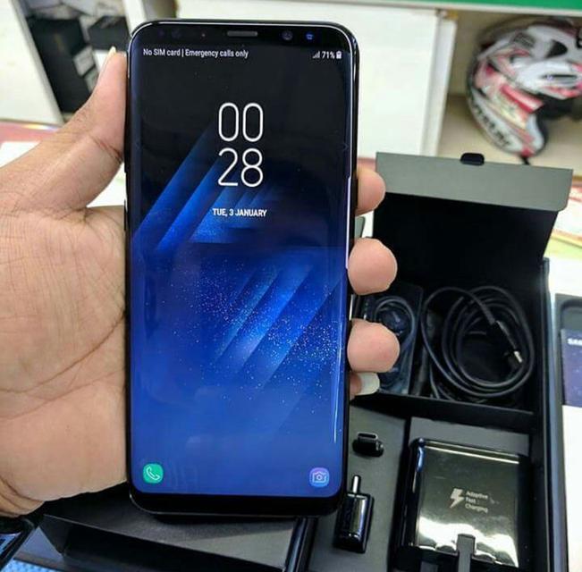 Samsung Galaxy S8 อุปกรณ์ครบกล่อง 2