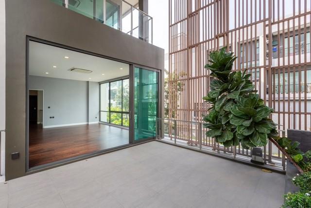 #ขายบ้านหรู 🏡 พร้อมสระว่ายน้ำ บ้านเดี่ยว 3 ชั้น ซ.วิภาวดี 62 ใกล้ทางด่วน – สนามบินดอนเมือง 16