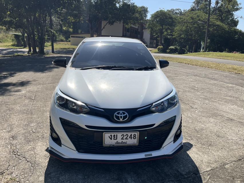 Toyota Yaris 1.2 G 2019 ตัวท๊อปสุด สีขาว รถEco Car Hatchback 5 ประตู ขับประหยัดน้ำมัน รถมือเเรกออกห้าง ** รถบ้านมือเดียว ผู้หญิงใช้ 3
