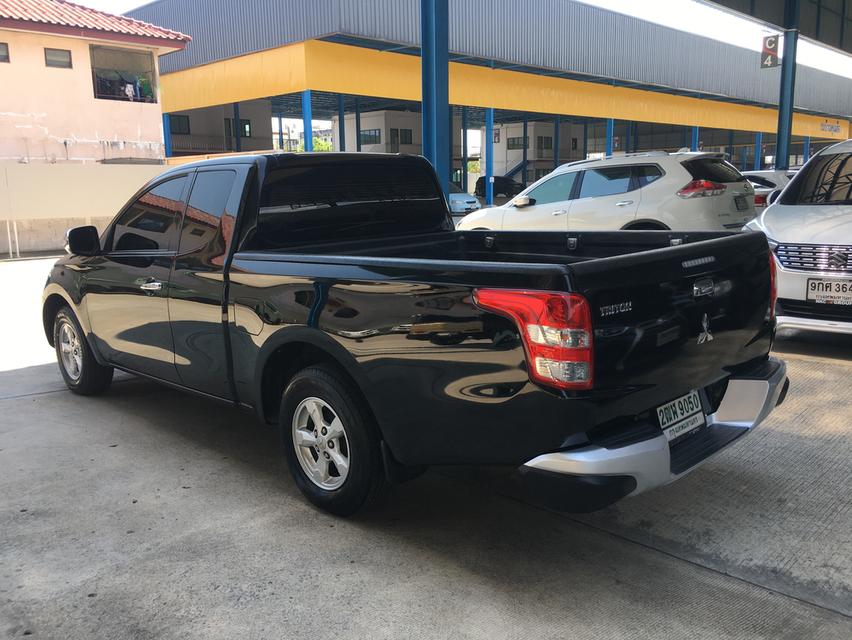 Triton megacab 2wd GLX 5m/t 2016 กระบะใช้งาน ราคาสุดคุ้ม สภาพ 5 ดาว รูปที่ 5