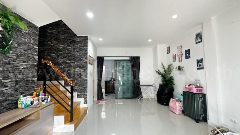 ทาวน์โฮม เวิร์ฟ ติวานนท์ - รังสิต พร้อมอยู่ ราคาถูก 3