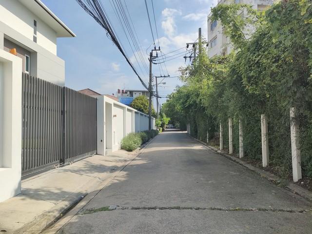 ให้เช่าบ้านเดี่ยว ซอยสุขุมวิท 103 อุดมสุข 48 ร่มรื่น ใกล้ทั้ง BTS อุดมสุข และ MRT ศรีอุดม 2