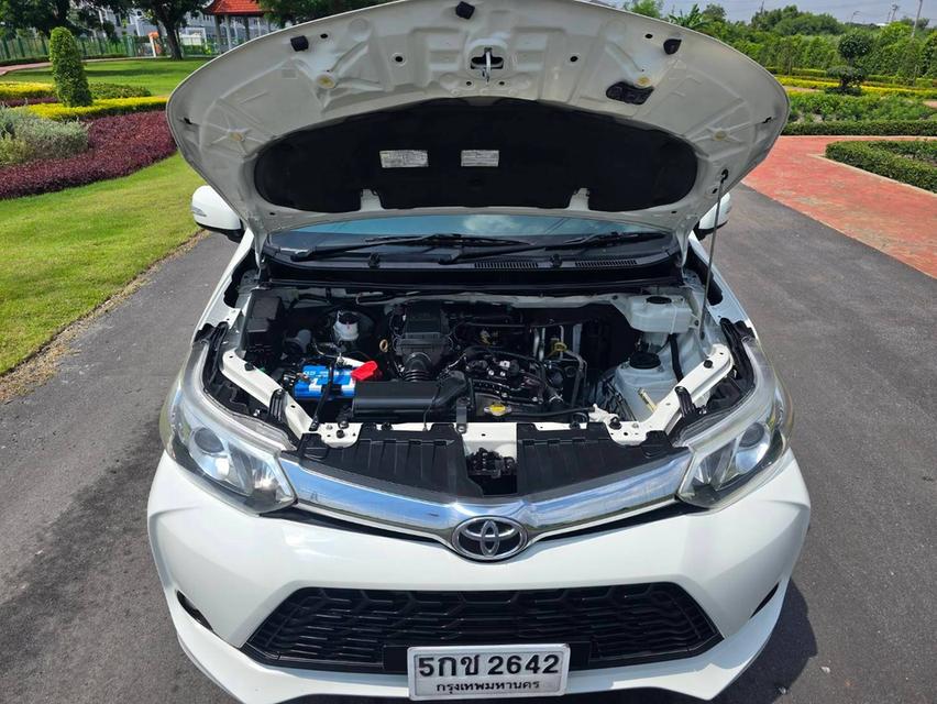 Toyota avanza ท๊อปสุด รุ่น S ปี2016 2