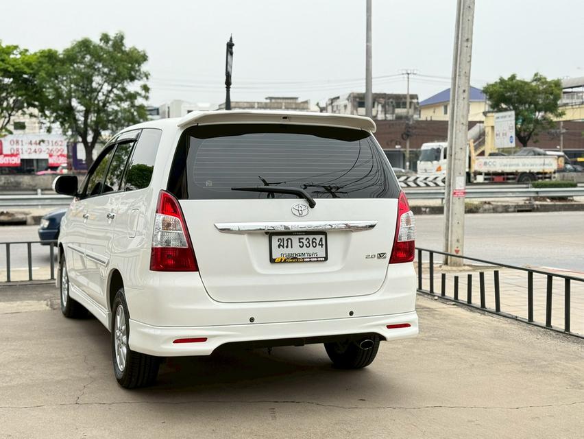 2012TOYOTA INNOVA 2.0 G 9