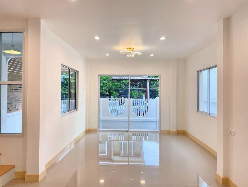 หมู่บ้านบัวทองธานีเฟส18  4