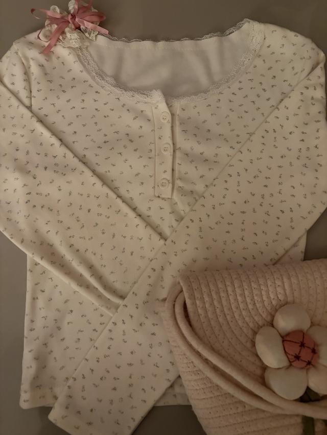 เสื้อผ้าลายน่ารัก(มือสอง) รูปที่ 3