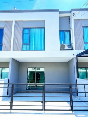 เมกาบางนา 1.0 กม. ให้เช่าบ้าน 2 ชั้น 3 นอน 2 น้ำ 110 ตร.ม. พลีโน่ สุขุมวิท บางนา3 สนามกอล์ฟเมืองแก้ว 600 ม. 8