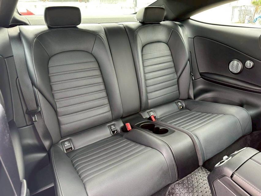 Mercedes Benz C250 Coupe AMG 9G (W205) ปี 2018 จด 2019  Mileage 64,xxx km  13