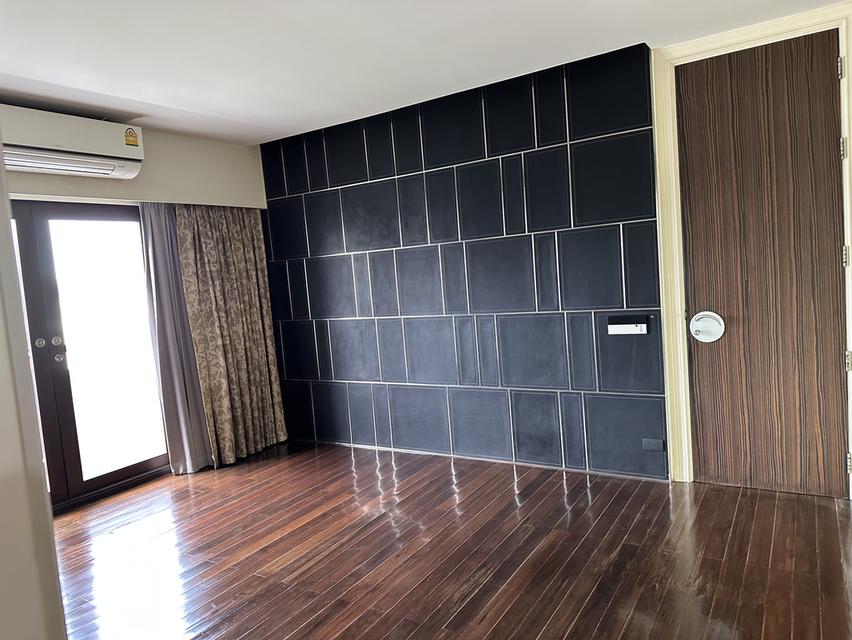 คอนโดเดอะแพลทินั่ม แฟชั่นมอล์ล 8