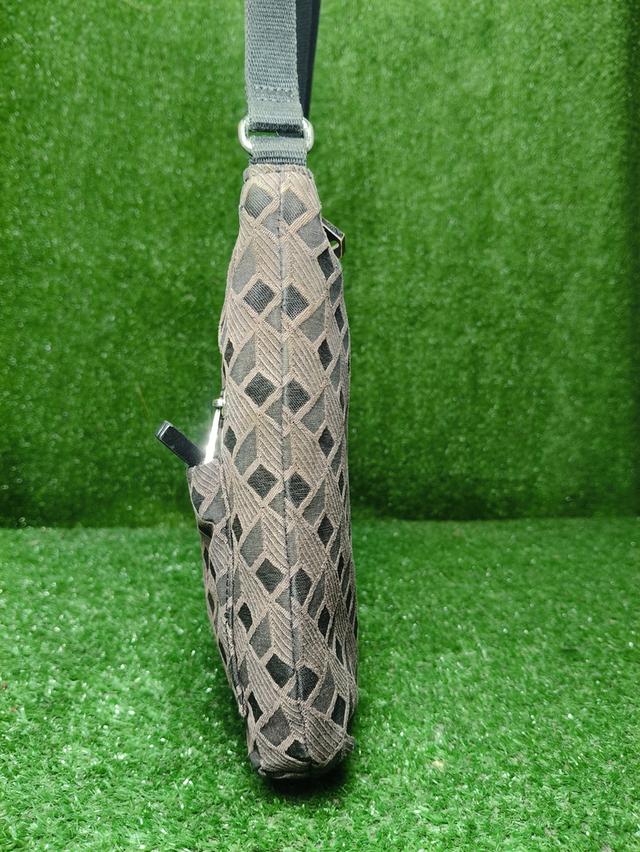 Kipling Sling Bag สอบถามก่อนได้ครับ รูปที่ 5