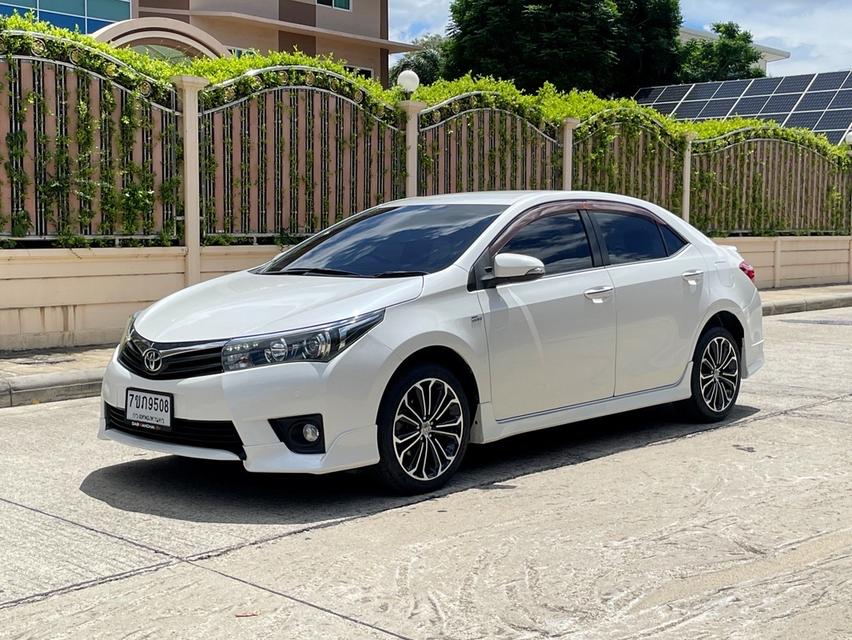 TOYOTA COROLLA ALTIS 1.8 S Esport ปี 2014 Auto สภาพนางฟ้าไมล์  184000