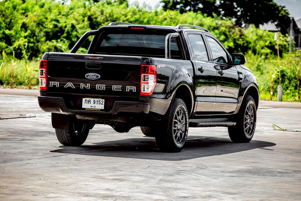 Ford Ranger Hi-lander 2.2XLT 4 ประตู เกียร์ธรรมดา ปี 2017 สีดำ มือเดียวป้ายแดง 6