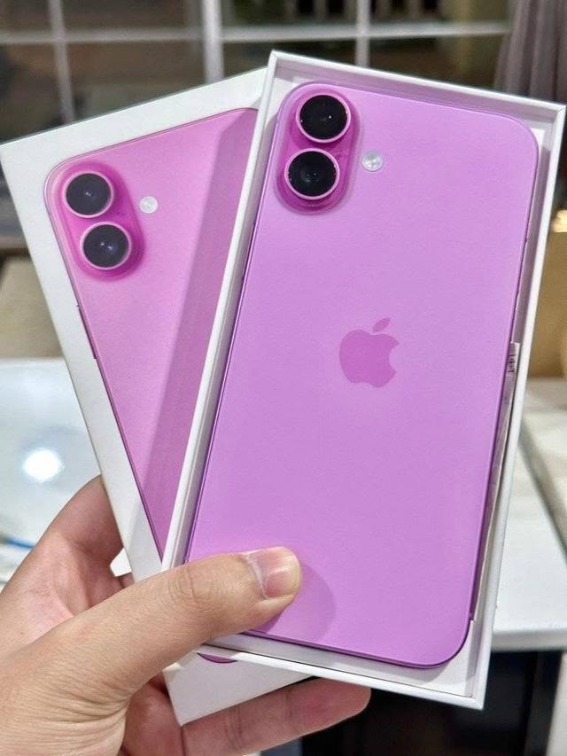 ขายถูกๆ iPhone 16 Plus 128GB สีชมพู 